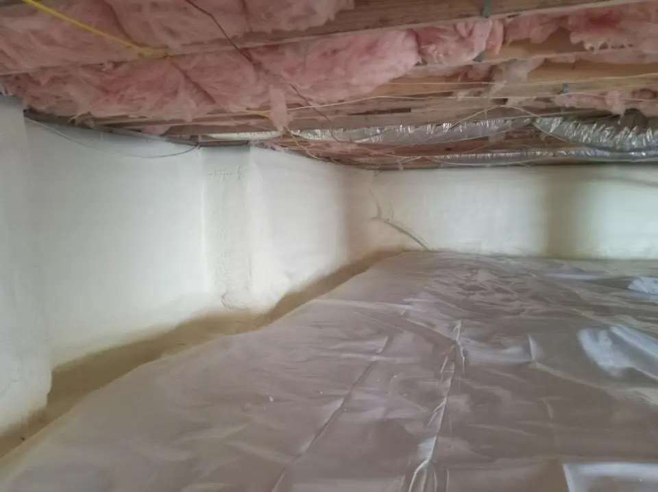 Crawl space encapsulation with closed-cell spray foam for Roof Maintenance in Green River